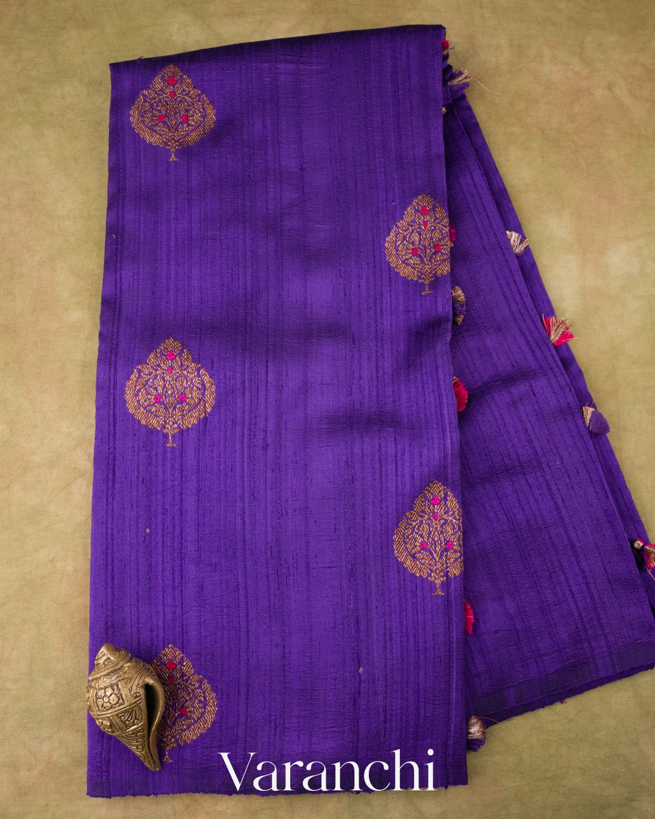Royal Blue Violet Borderless Pure Raw Silk Handloom Saree