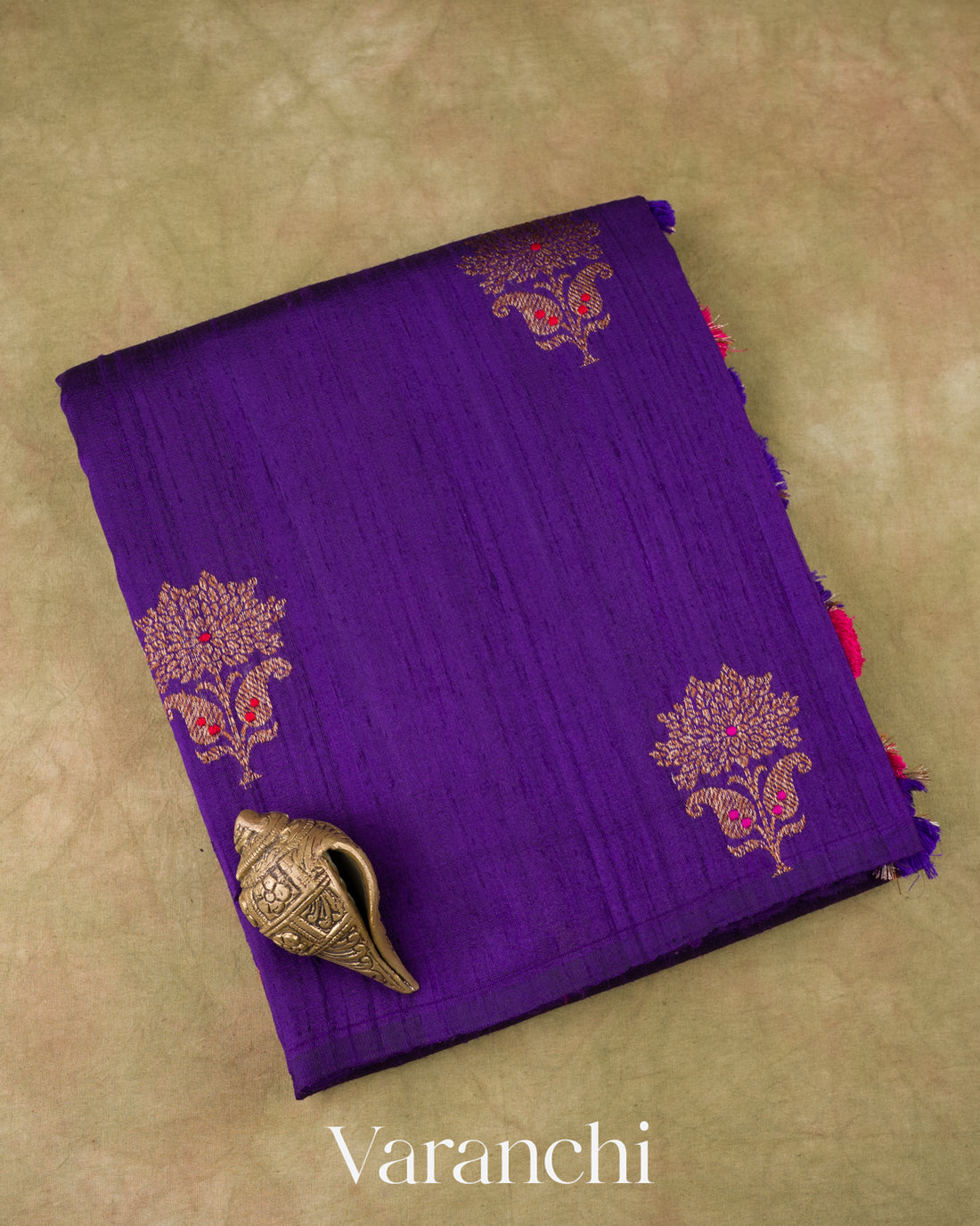 Royal Purple Borderless Pure Raw Silk Handloom Saree