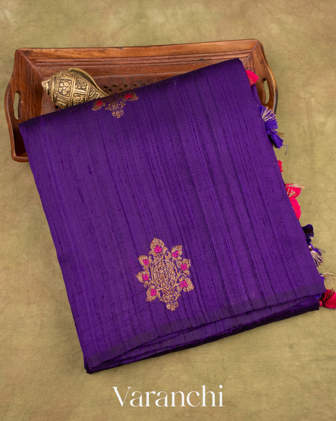 Violet Borderless Pure Raw Silk Handloom Saree