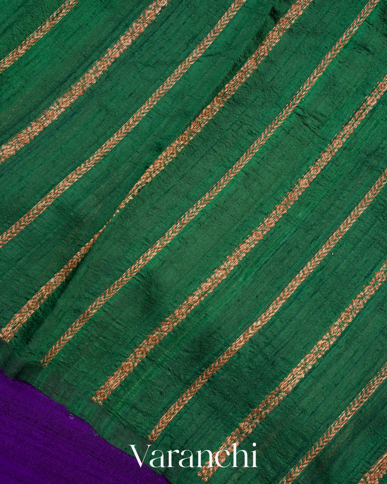 Violet Borderless Pure Raw Silk Handloom Saree