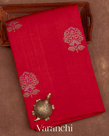 Red Borderless Pure Raw Silk Handloom Saree