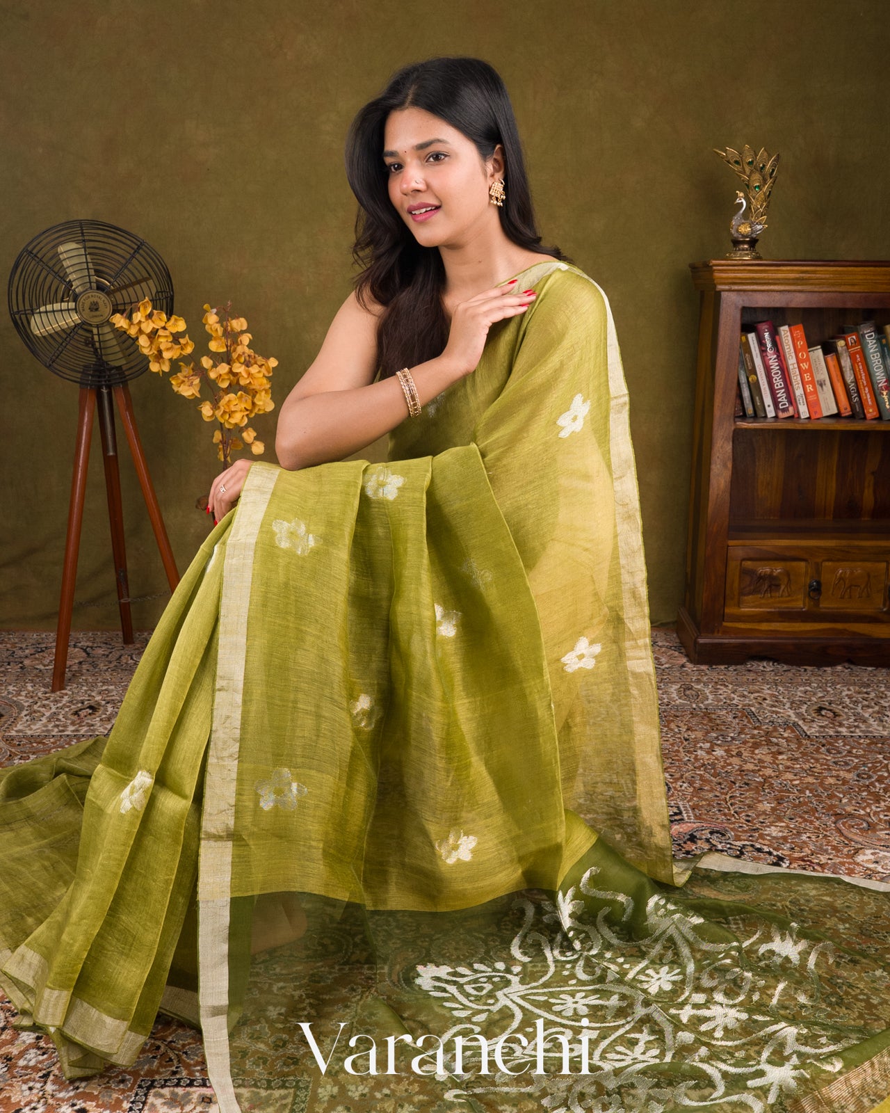 Elachi Green Jamdani Pure Silk Linen Handloom Saree