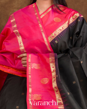 Soft Black Pure Soft Silk Handloom Saree
