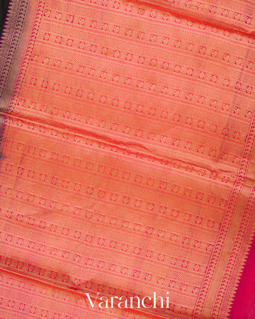 Soft Black Pure Soft Silk Handloom Saree