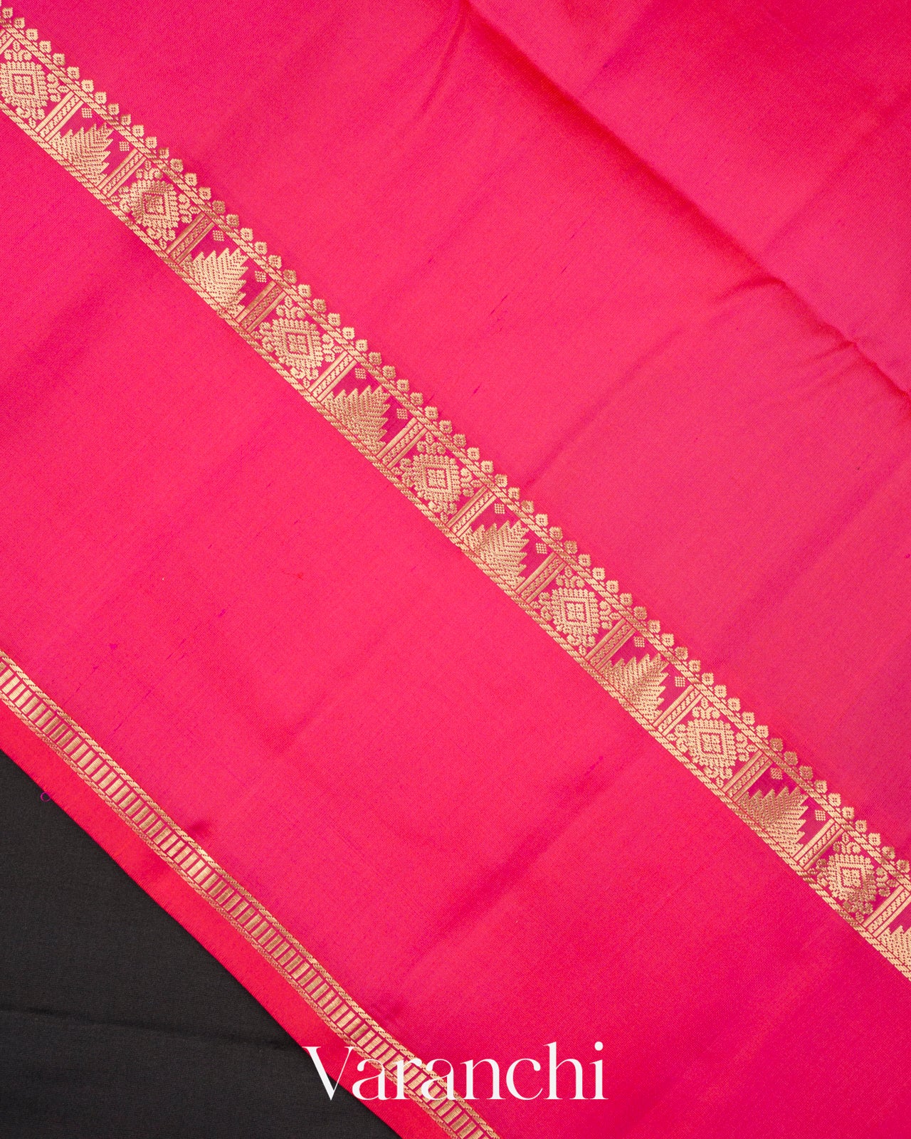 Soft Black Pure Soft Silk Handloom Saree