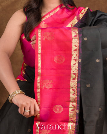 Soft Black Pure Soft Silk Handloom Saree