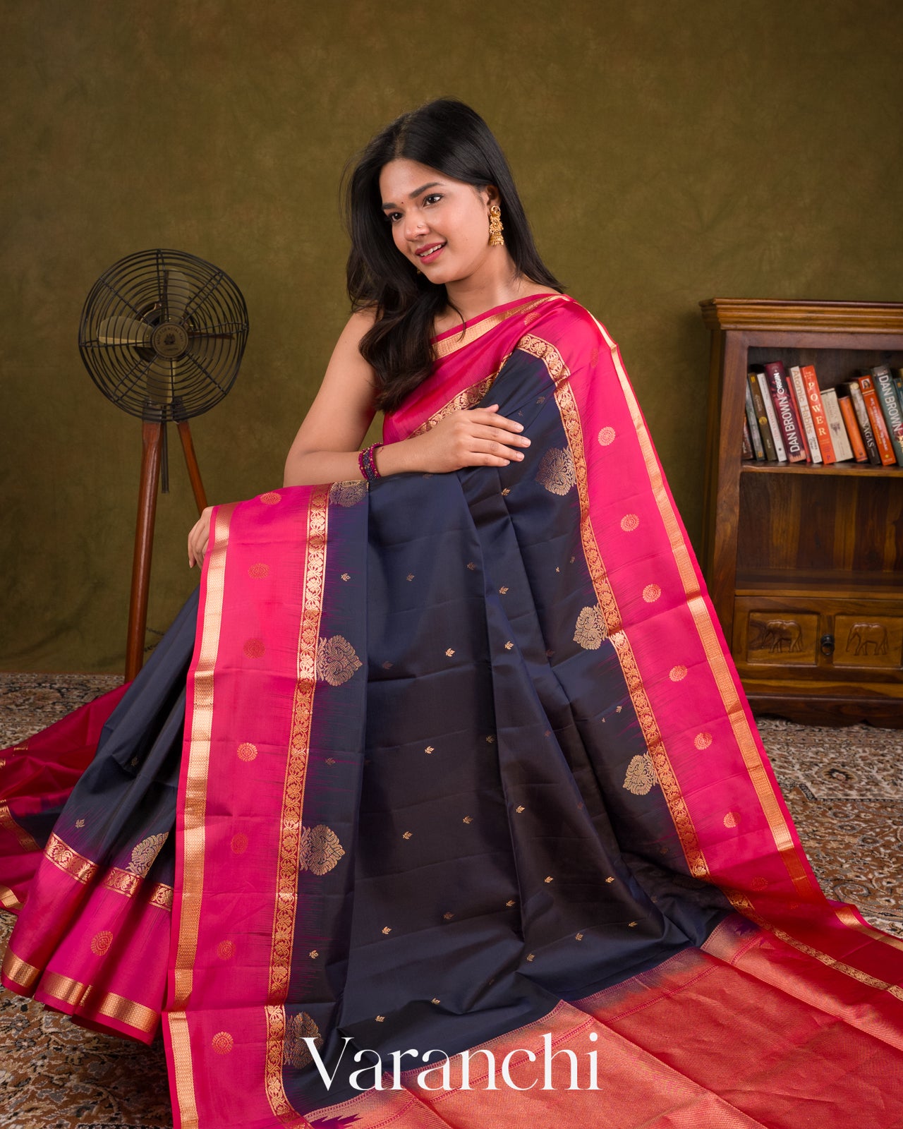 Navy Blue Pure Soft Silk Handloom Saree
