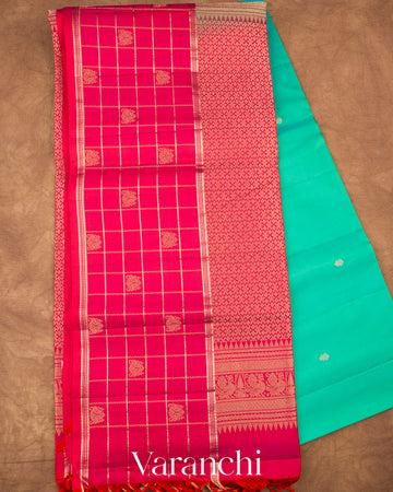 Turquoise Pure Soft Silk Handloom Saree