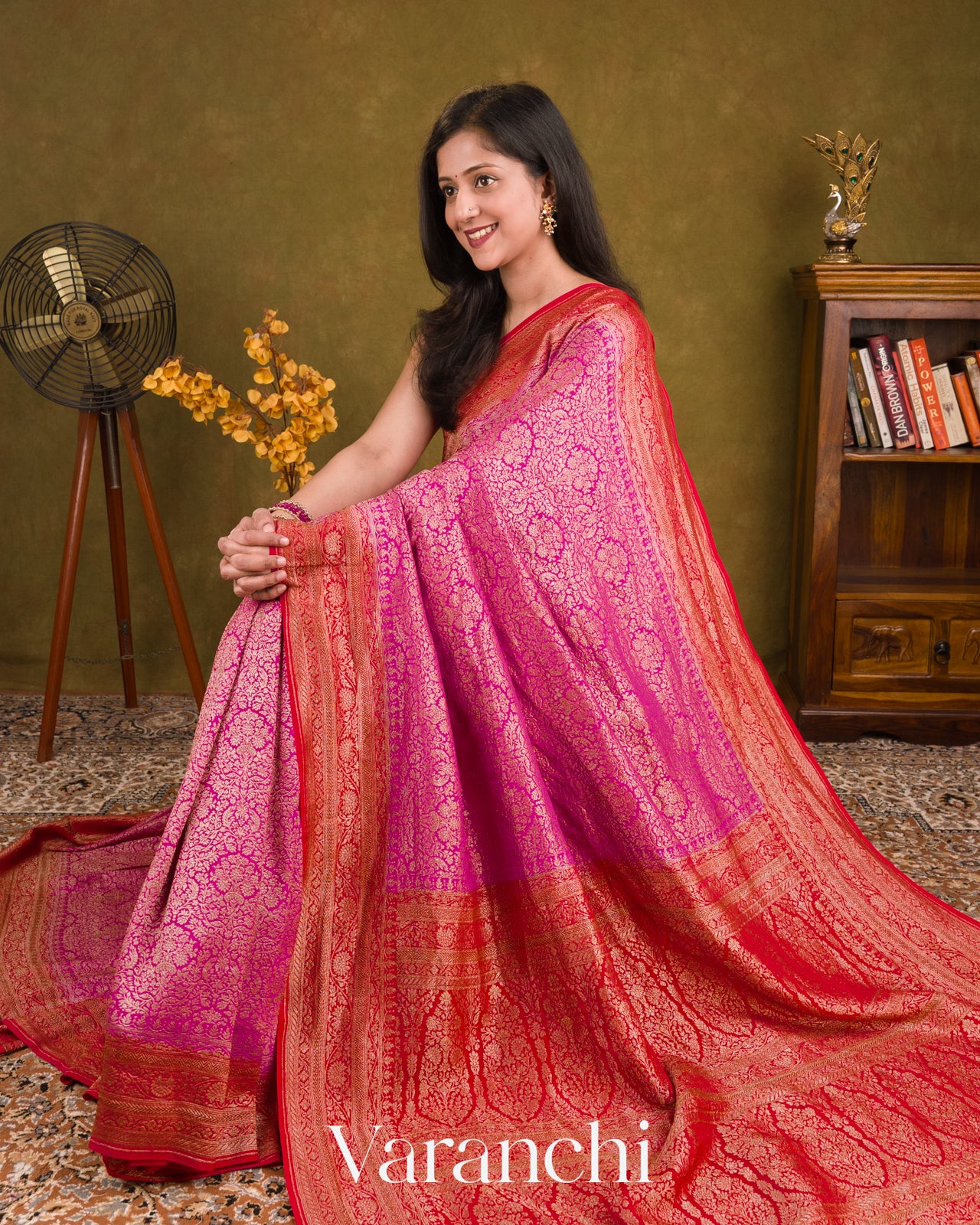 Magenta Pink Heavy Brocade Pure Crepe Silk Handloom Saree