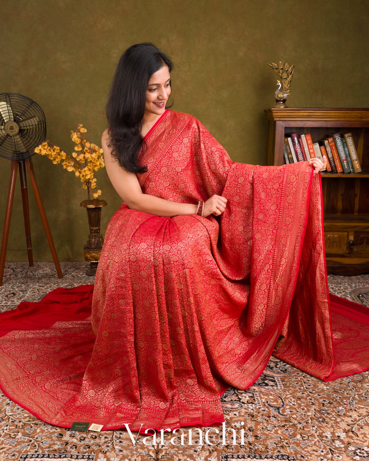 Bright Red Heavy Brocade Pure Crepe Silk Handloom Saree
