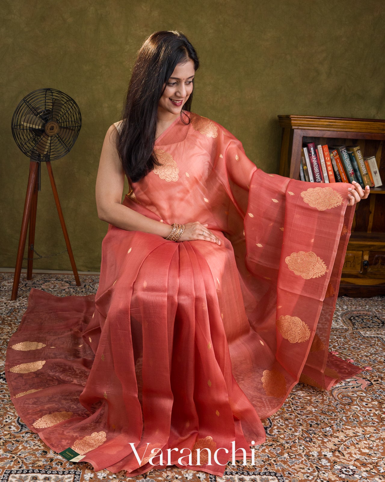 Dusty Coral Pink Borderless Pure Kora Silk Handloom Saree