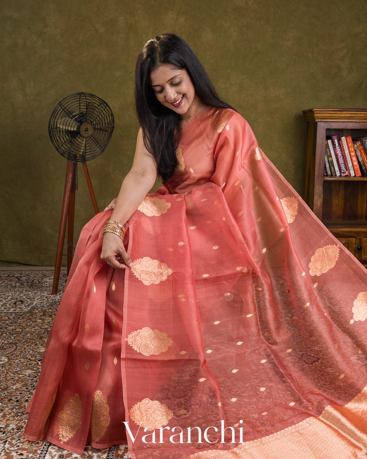 Dusty Coral Pink Borderless Pure Kora Silk Handloom Saree