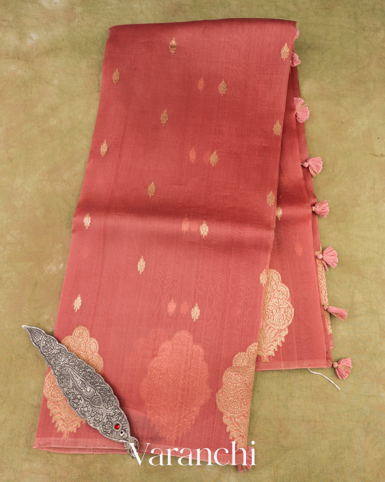 Dusty Coral Pink Borderless Pure Kora Silk Handloom Saree