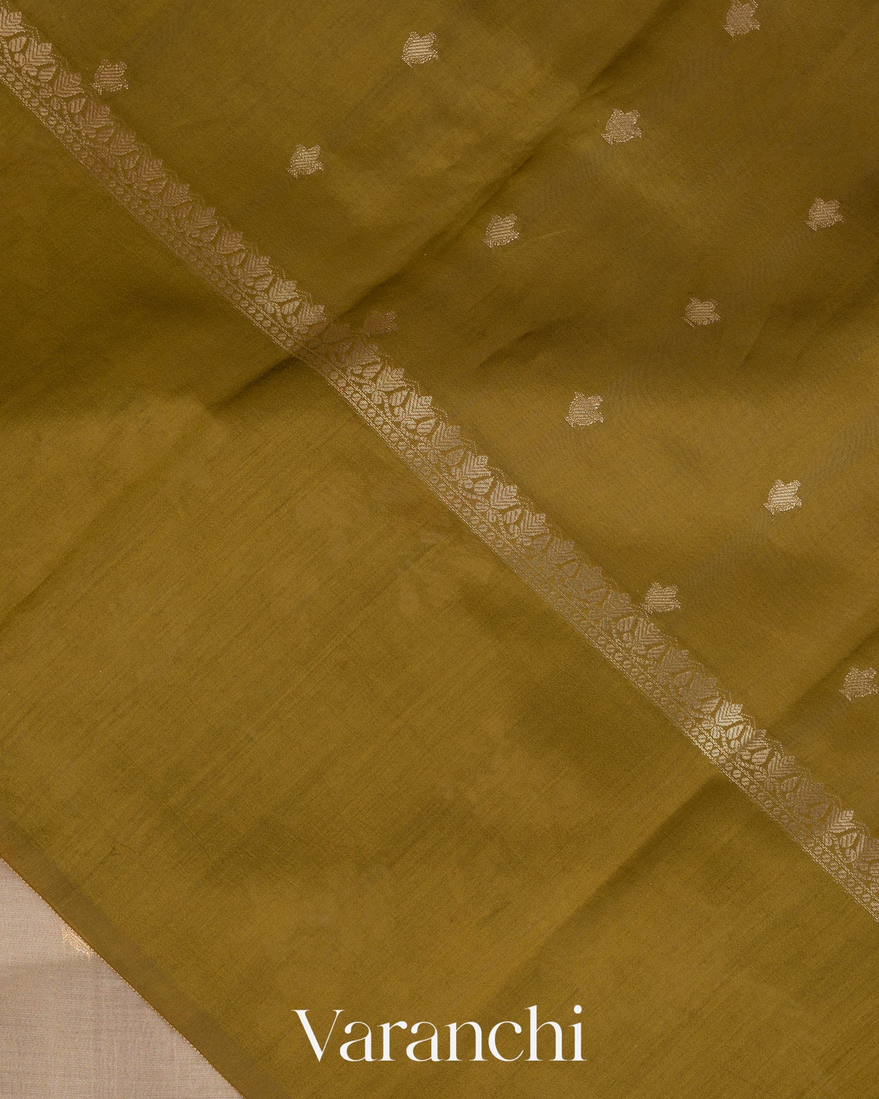 Pearl Grey Pure Chiniya Silk Handloom Saree