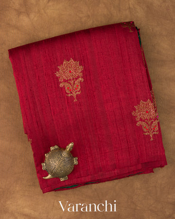 Crimson Red Borderless Pure Raw Silk Handloom Saree