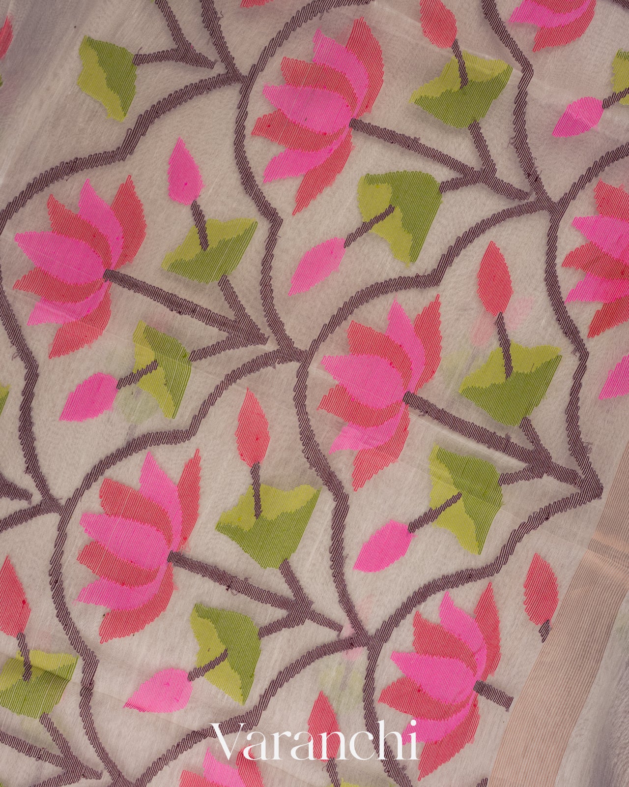 Ivory Lotus Jamdani Pure Silk Linen Handloom Saree