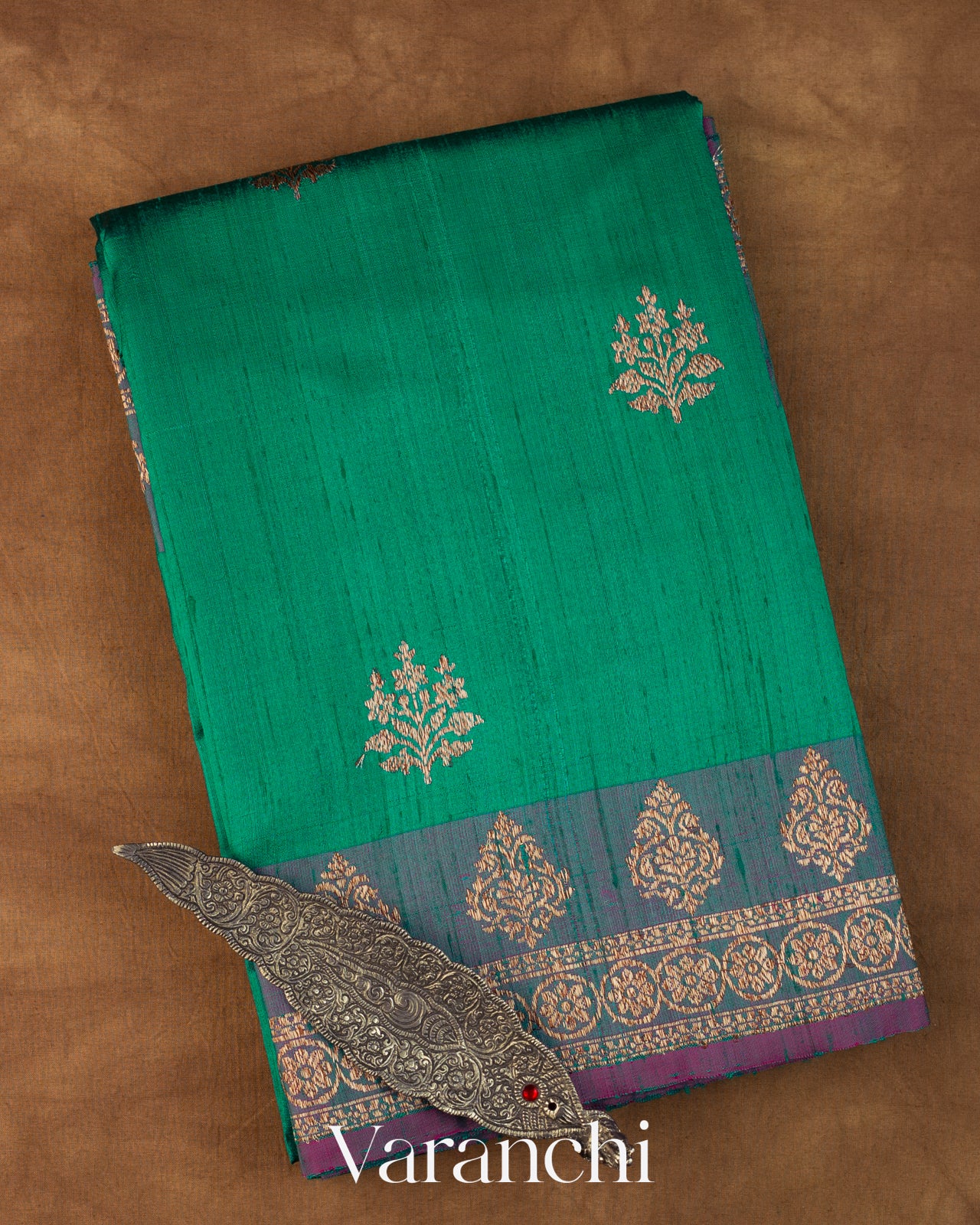 Emerald Green Pure Raw Silk Handloom Saree