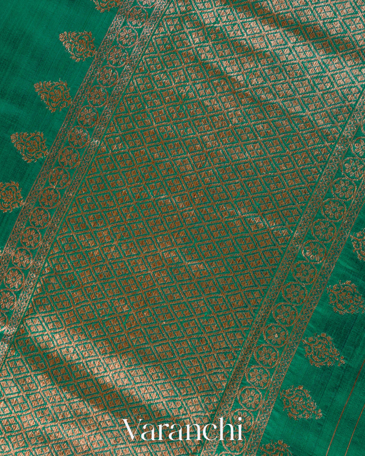 Emerald Green Pure Raw Silk Handloom Saree