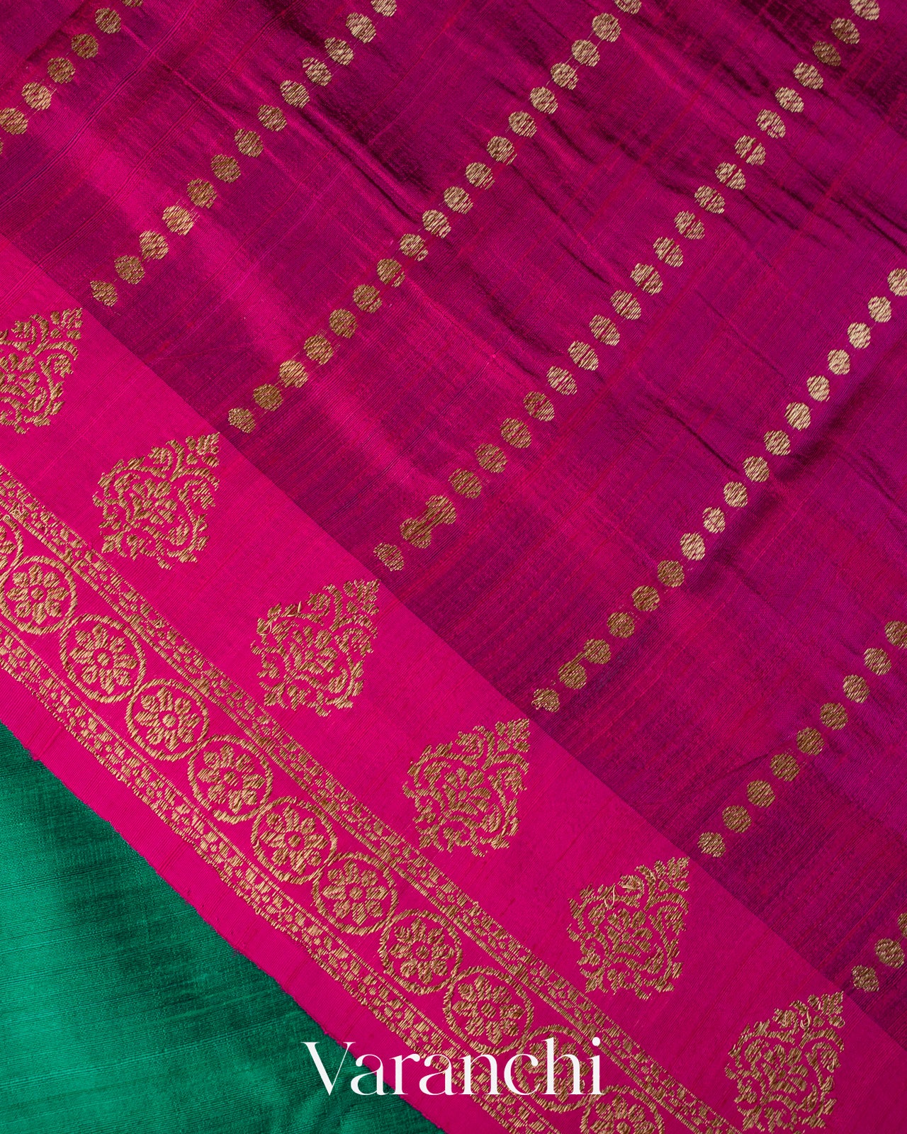 Emerald Green Pure Raw Silk Handloom Saree