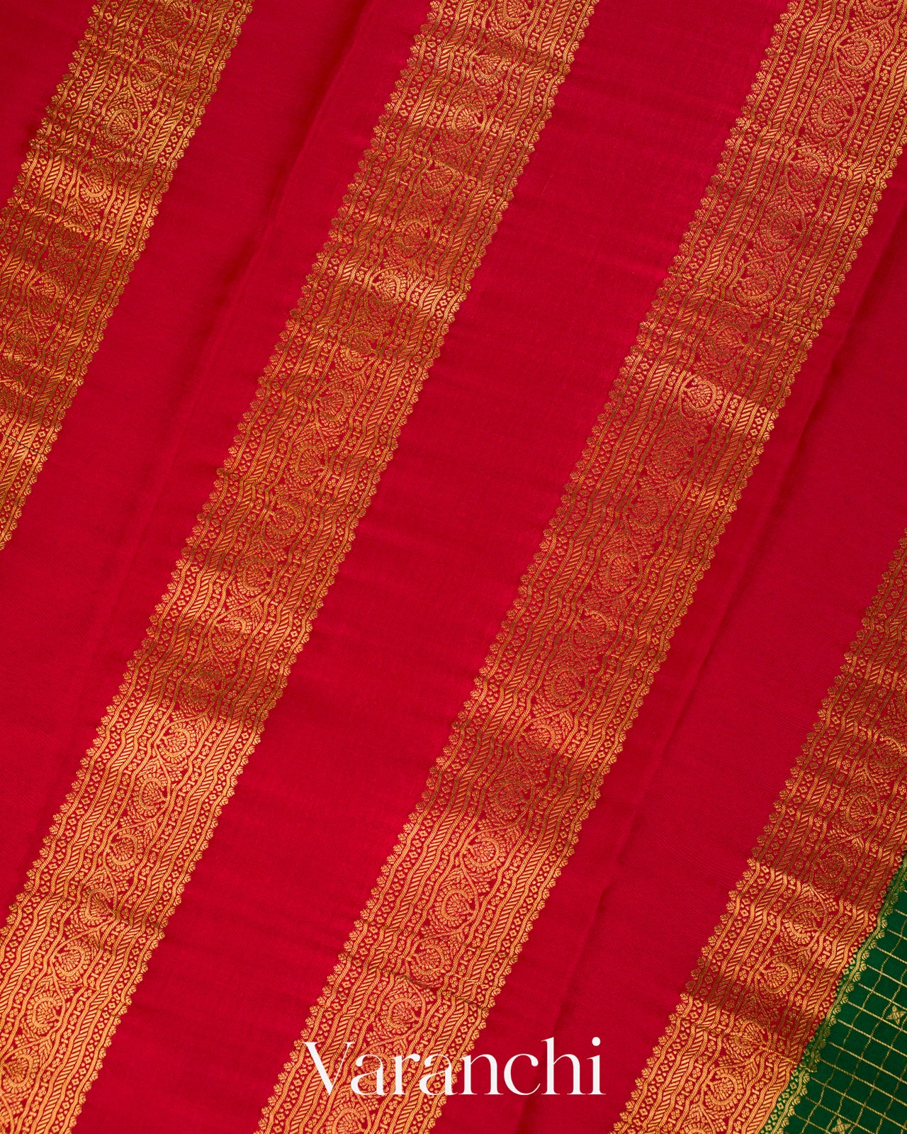Bottle Green Checkered Pure Mysore Crepe Silk Saree