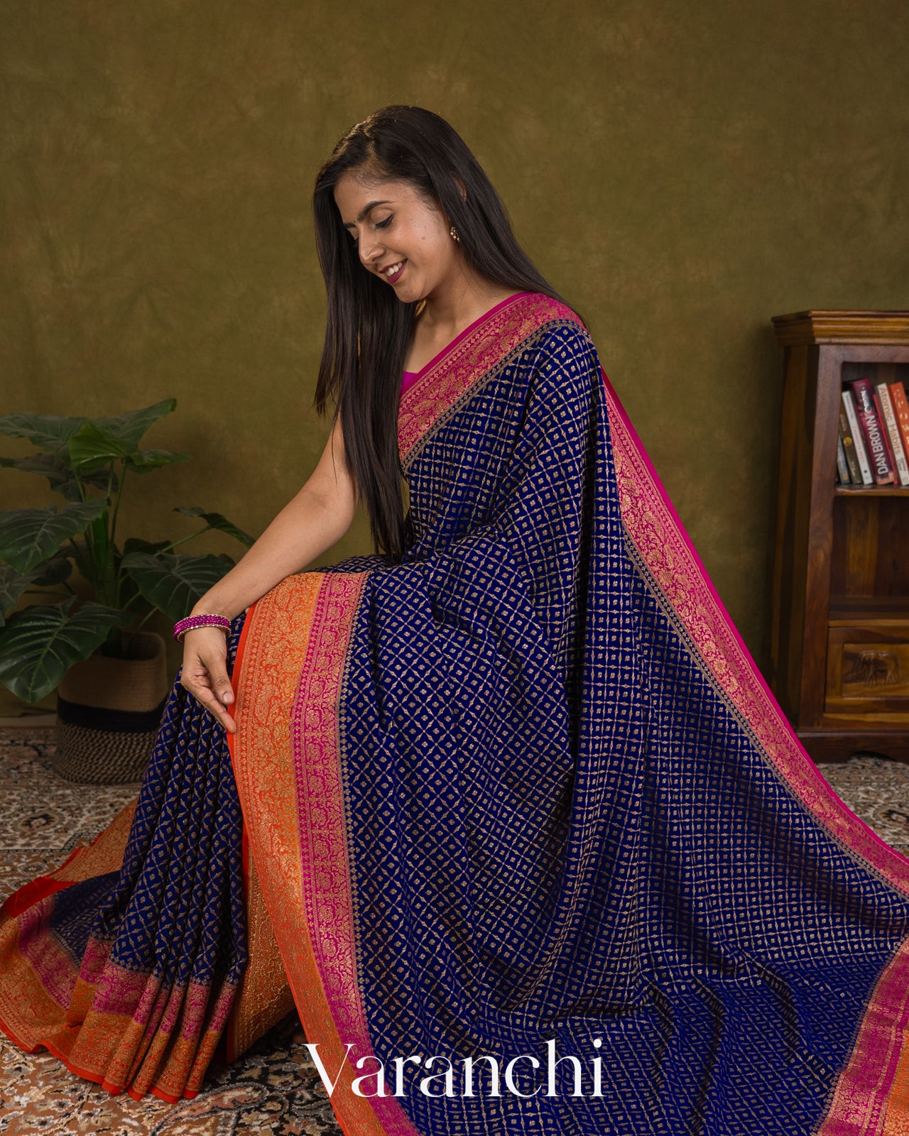Royal Blue Jaal Pure Crepe Silk Handloom Saree