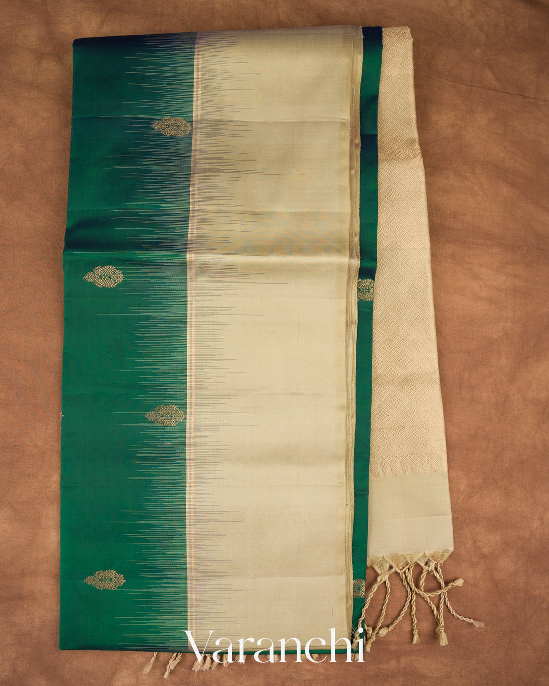 Bottle Green Pure Soft Silk Handloom Saree