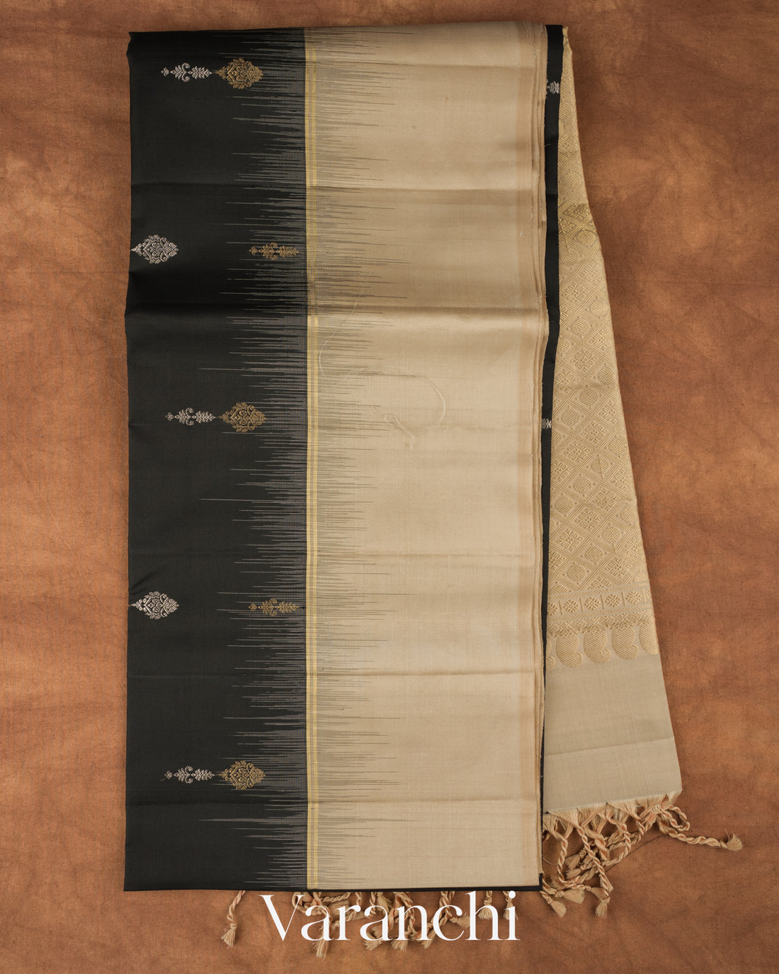 Black Pure Soft Silk Handloom Saree