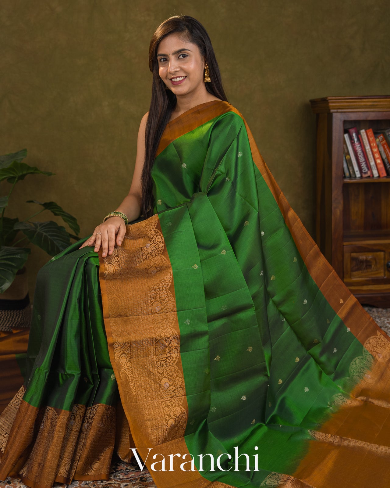 Bottle Green Pure Soft Silk Handloom Saree