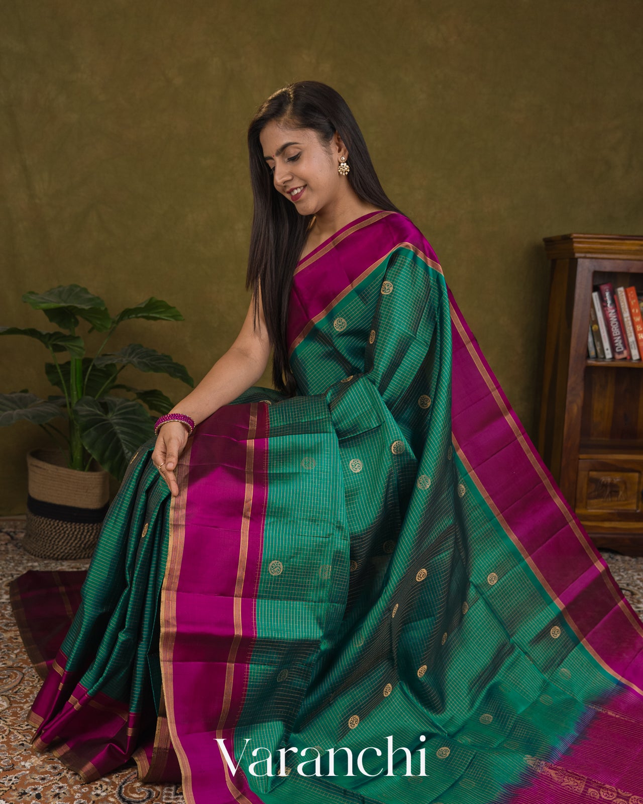 Teal Green Checkered Pure Soft Silk Handloom Saree