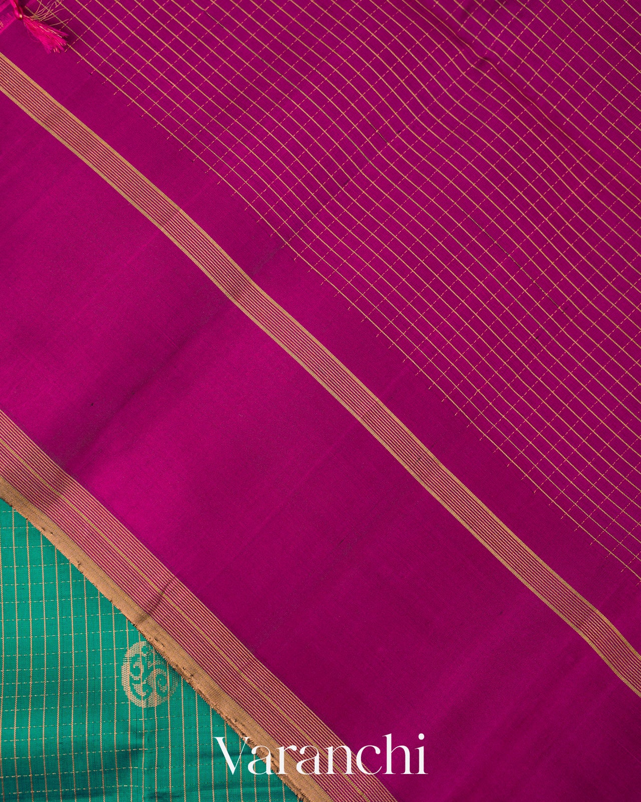 Teal Green Checkered Pure Soft Silk Handloom Saree