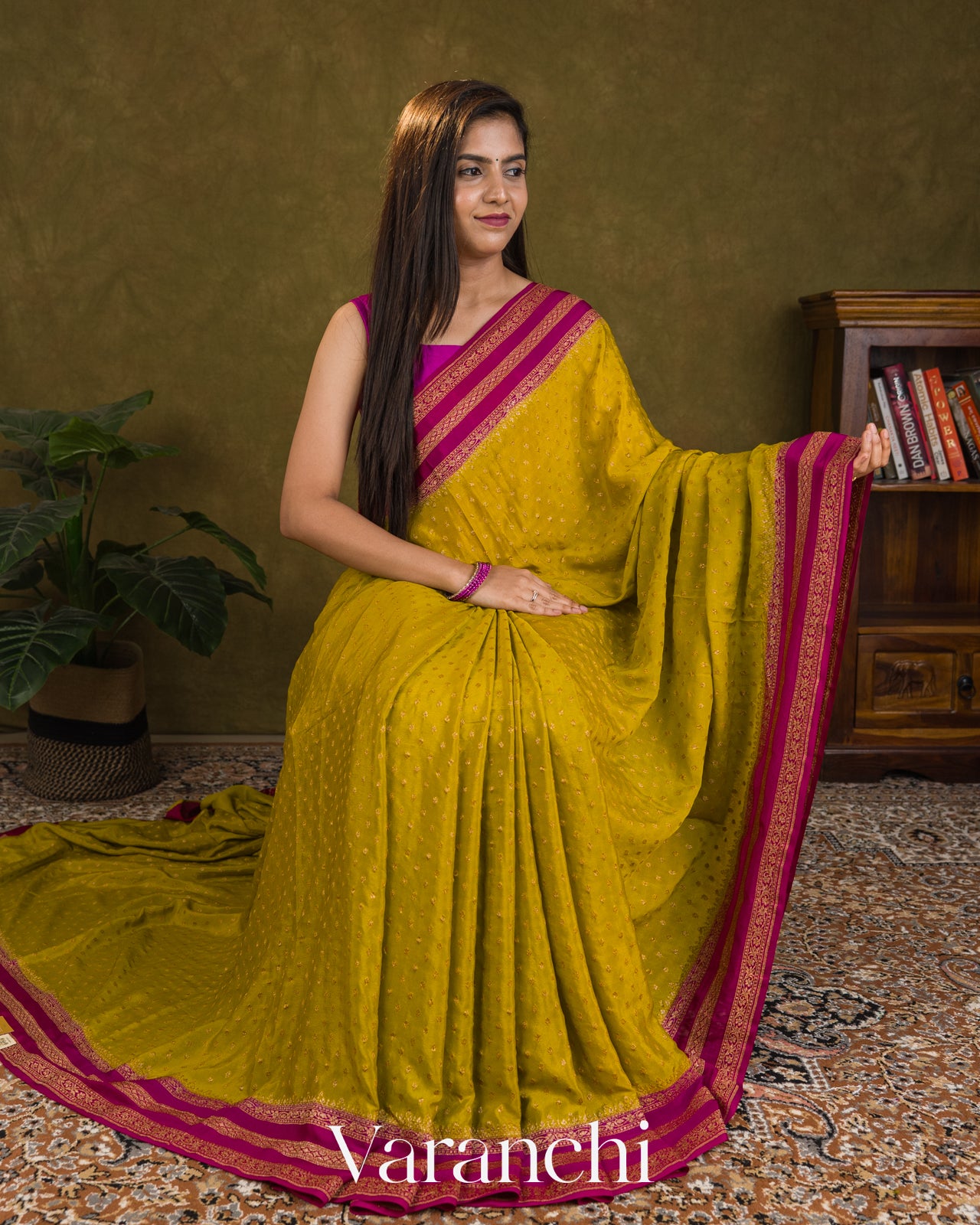 Olive Yellow Pure Crepe Silk Handloom Saree