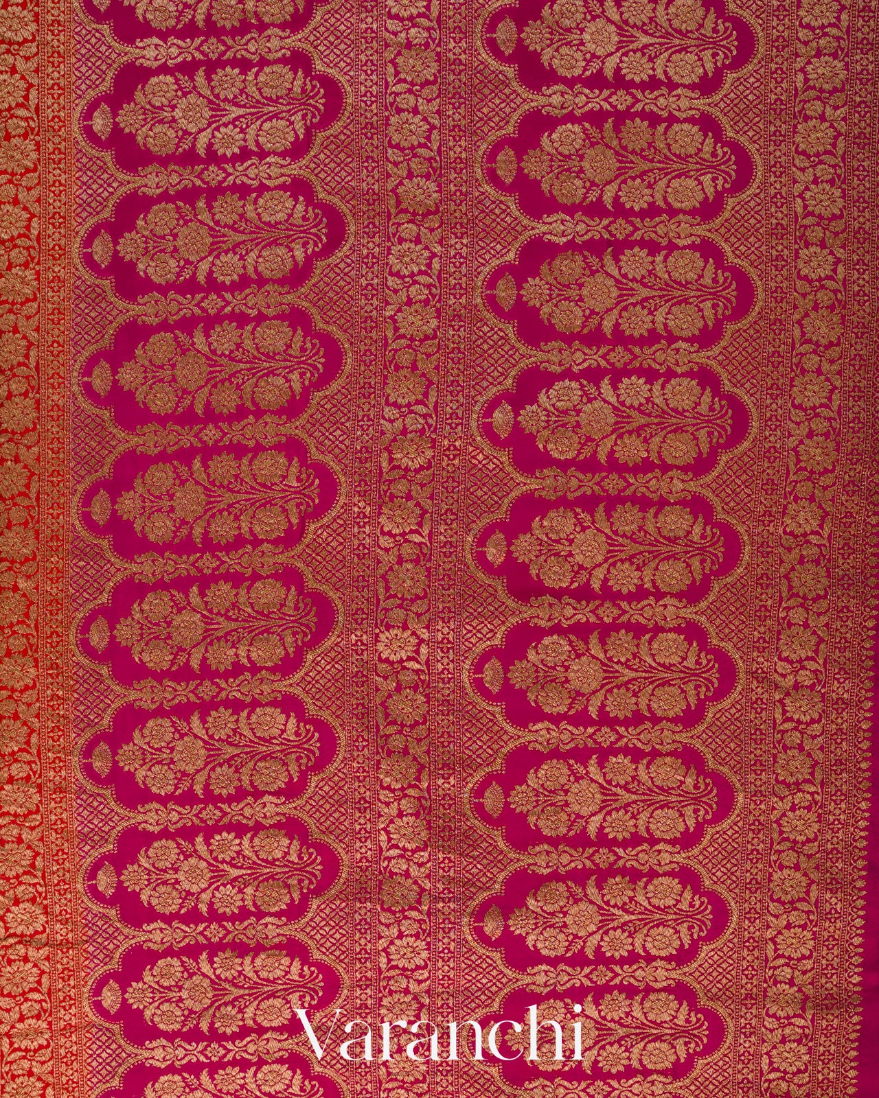 Bottle Green Checkered Pure Crepe Silk Handloom Saree