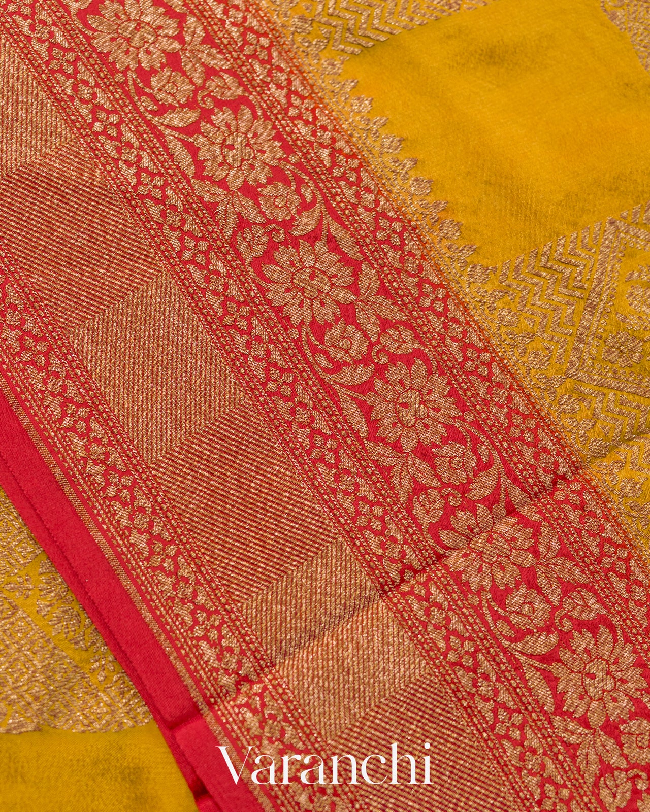 Mustard Yellow Checkered Pure Crepe Silk Handloom Saree
