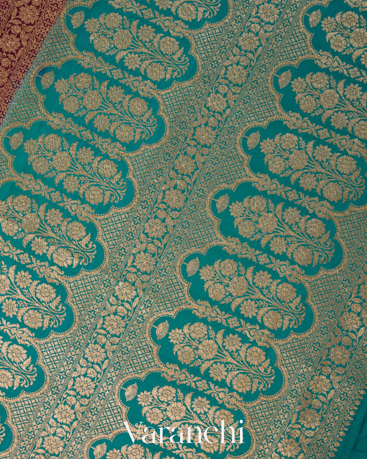 Rani Pink Checkered Pure Crepe Silk Handloom Saree