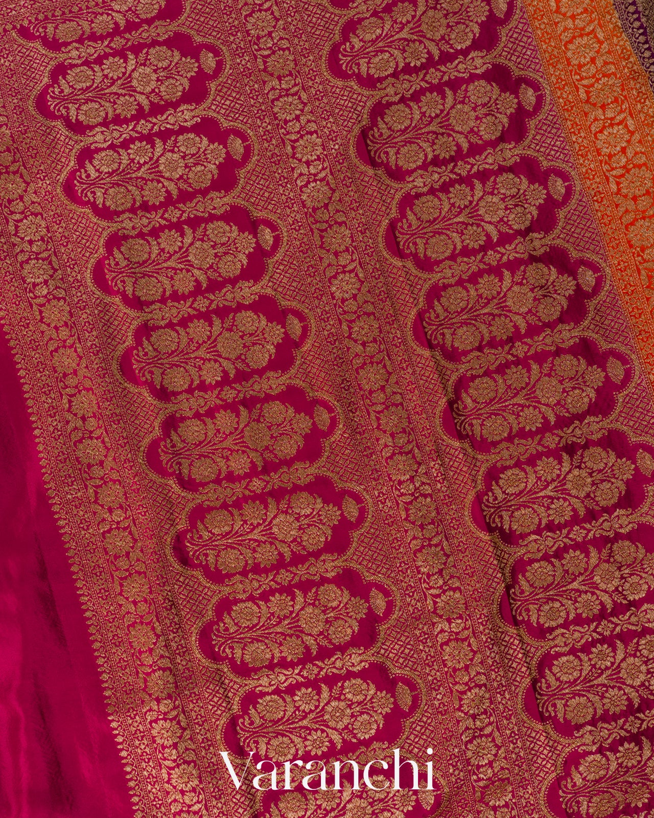 Magenta Checkered Pure Crepe Silk Handloom Saree