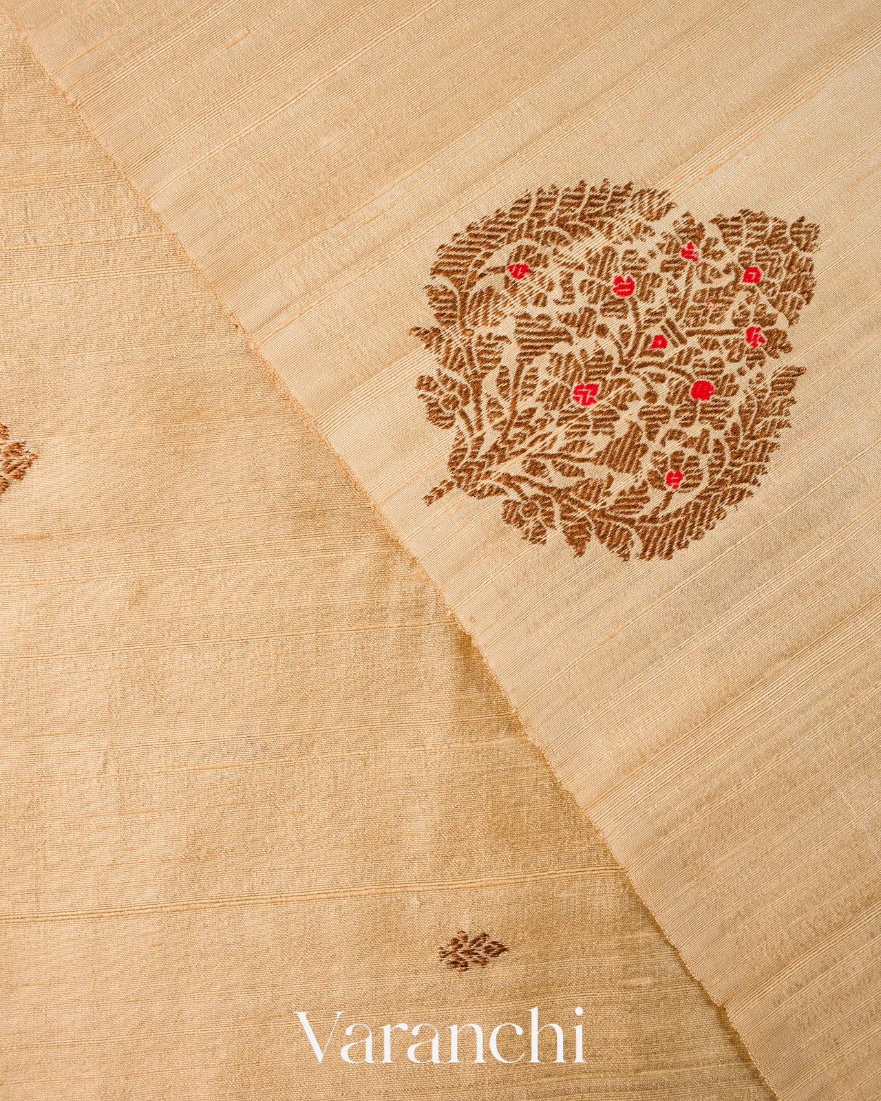 Cream Borderless Pure Raw Silk Handloom Saree