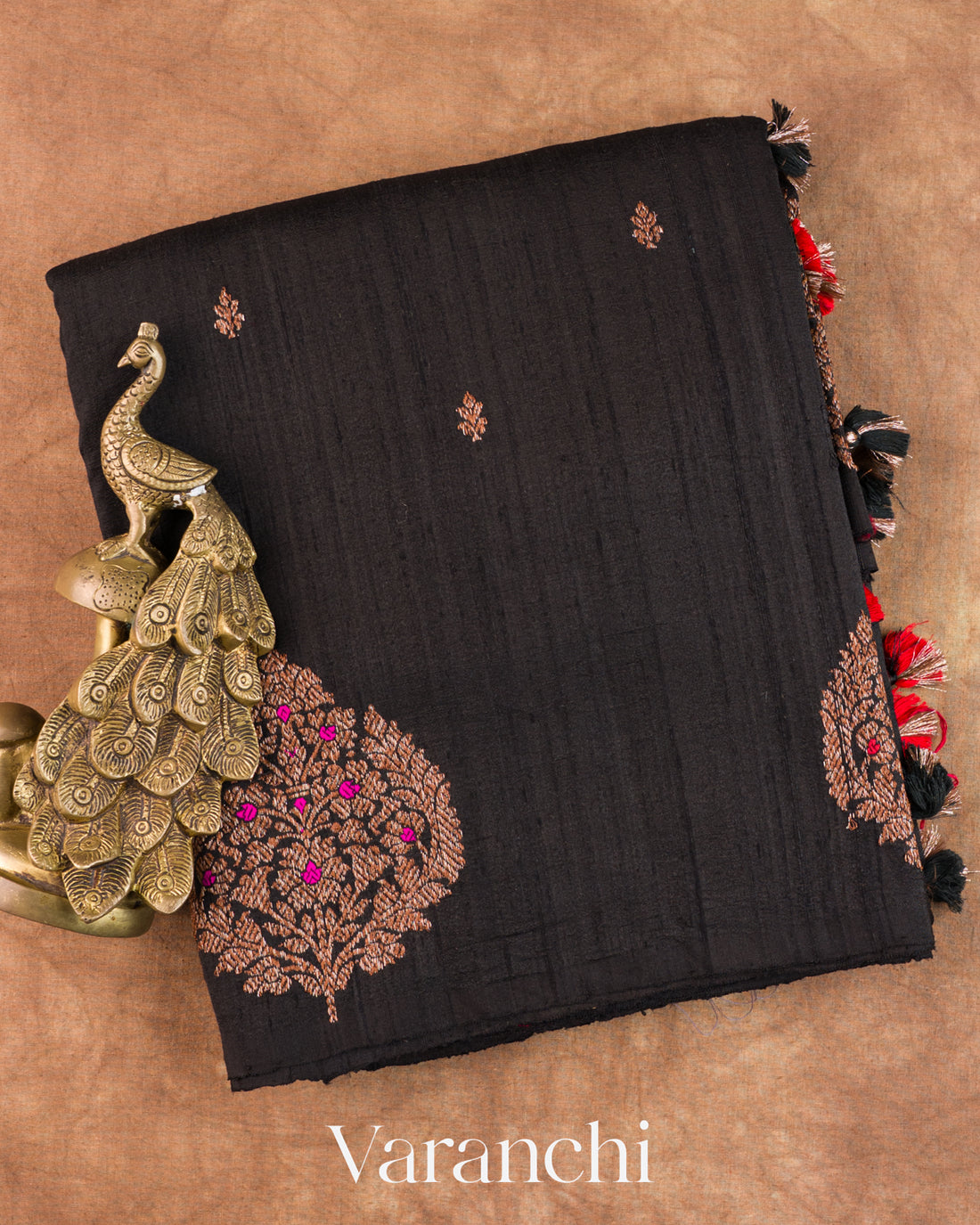 Black Borderless Pure Raw Silk Handloom Saree