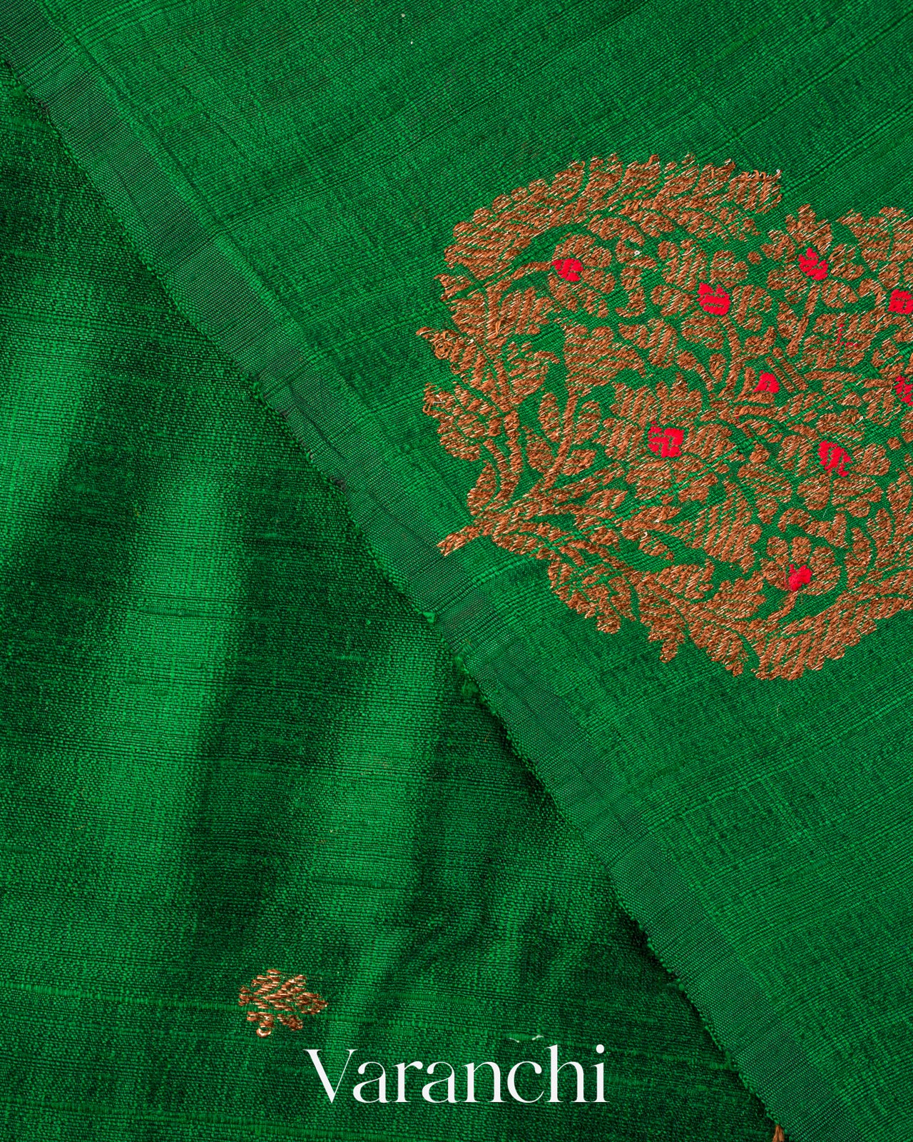 Emerald Green Borderless Pure Raw Silk Handloom Saree