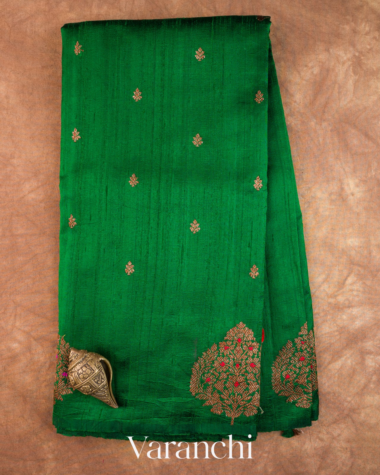 Emerald Green Borderless Pure Raw Silk Handloom Saree