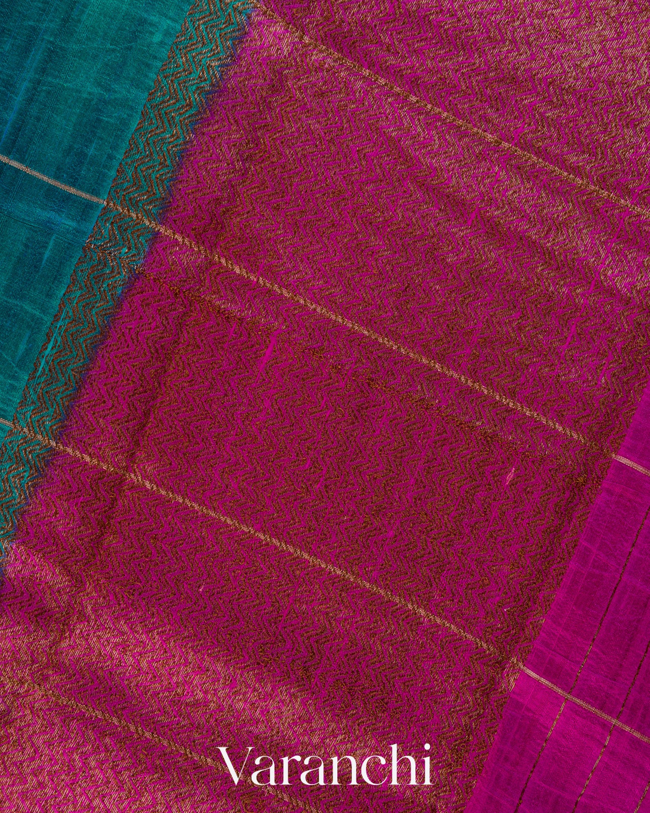Peacock Blue Checkered Pure Raw Silk Handloom Saree