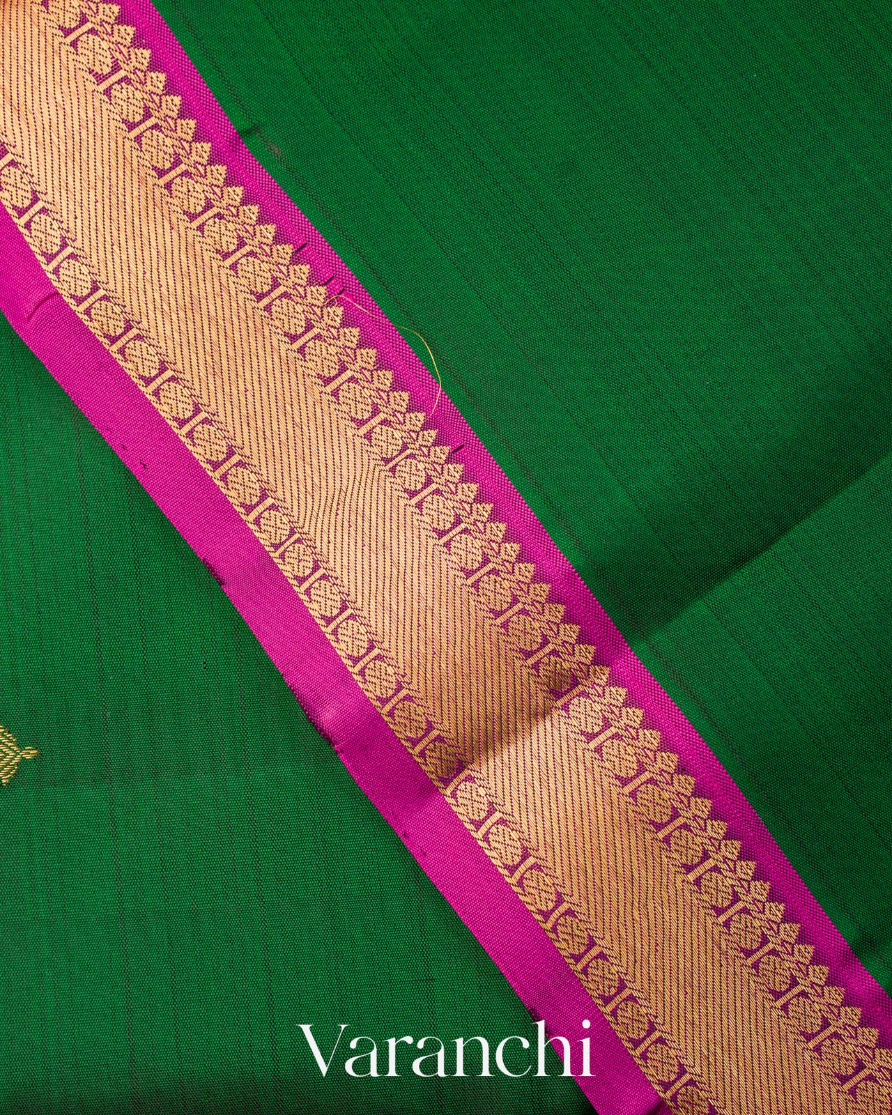 Bottle Green Pure Kanchipuram Silk Handloom Saree