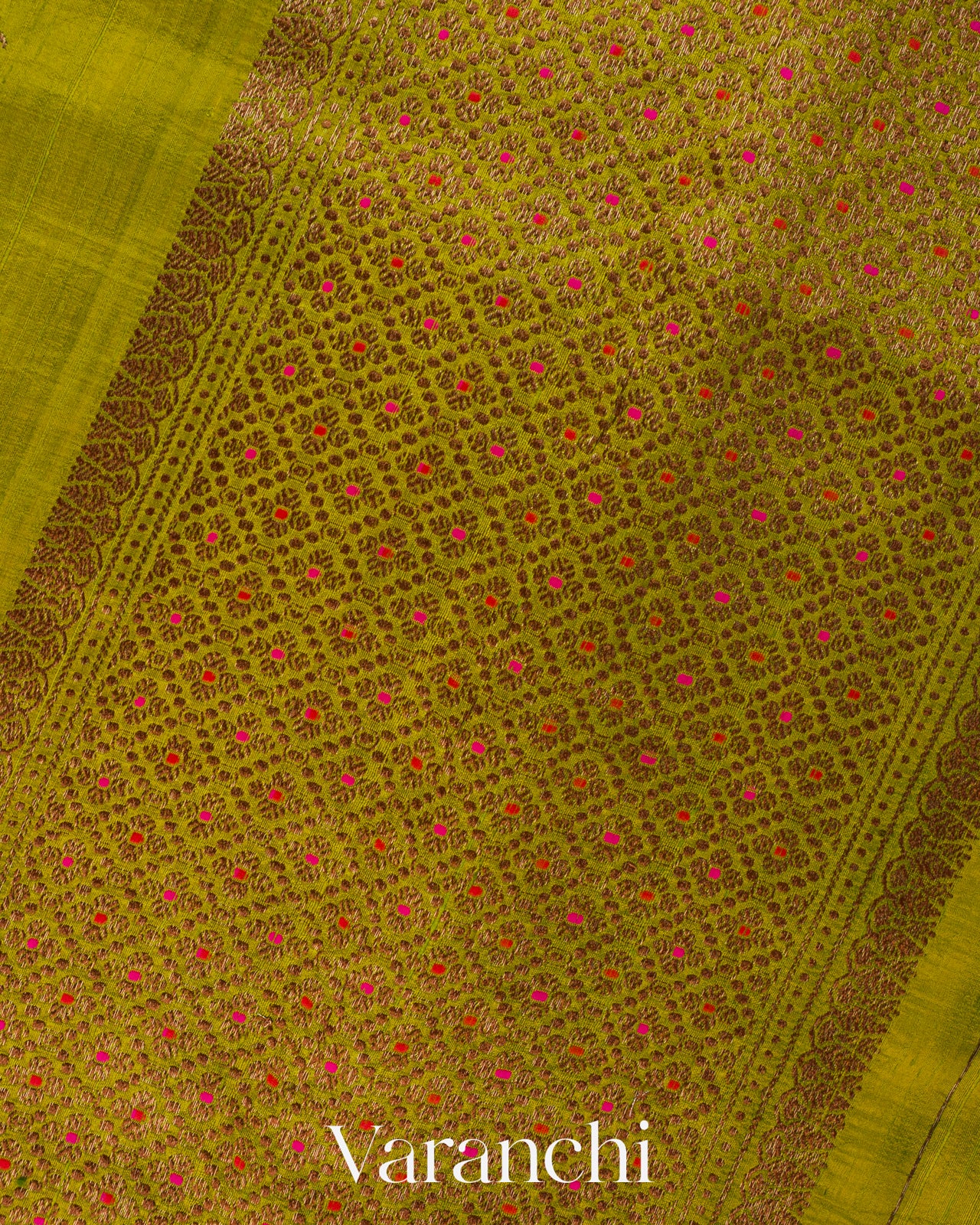 Moss Green Borderless Pure Raw Silk Handloom Saree