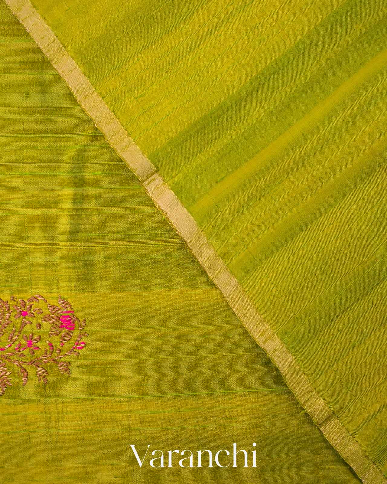 Moss Green Borderless Pure Raw Silk Handloom Saree