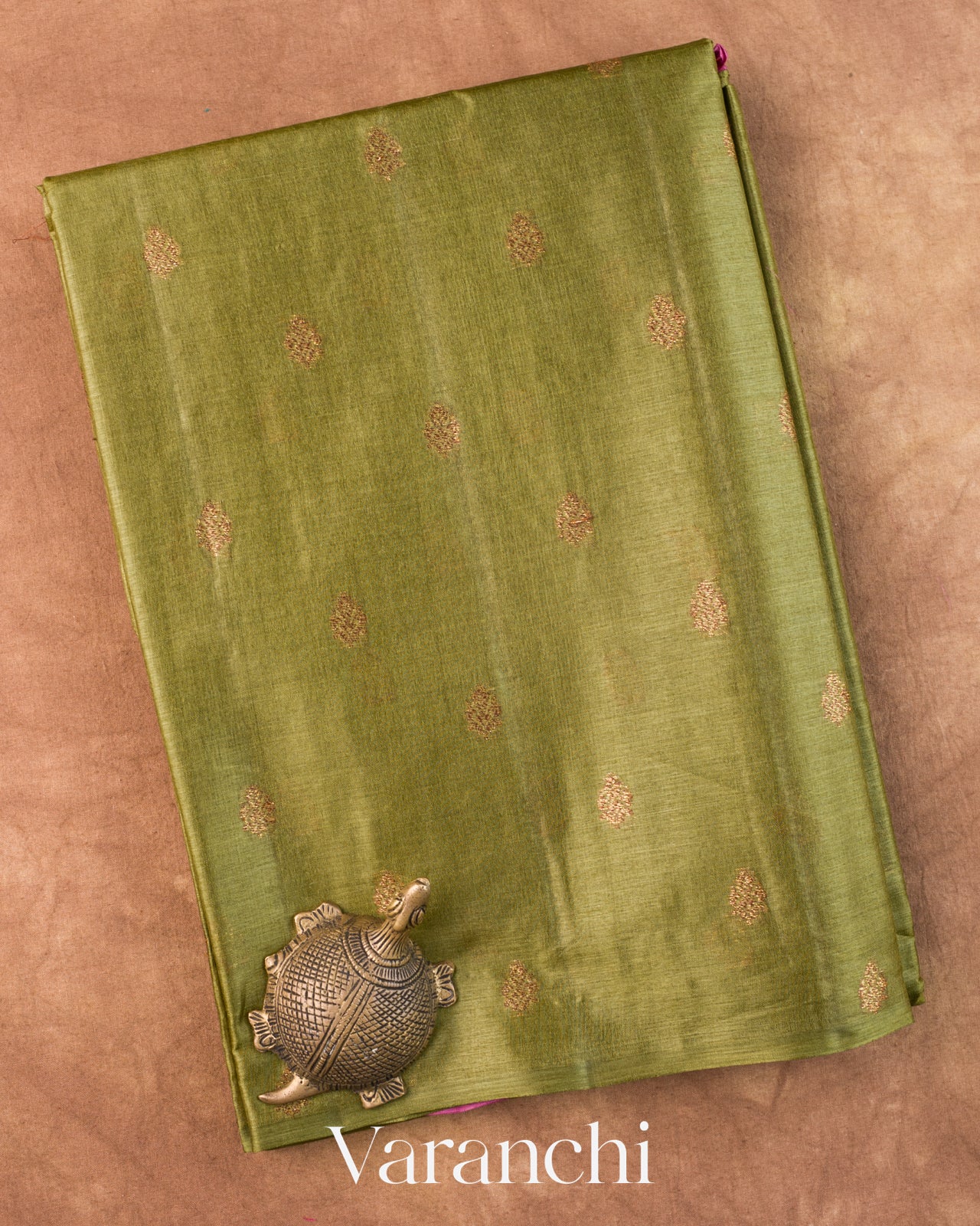 Olive Green Borderless Pure Tussar Silk Saree