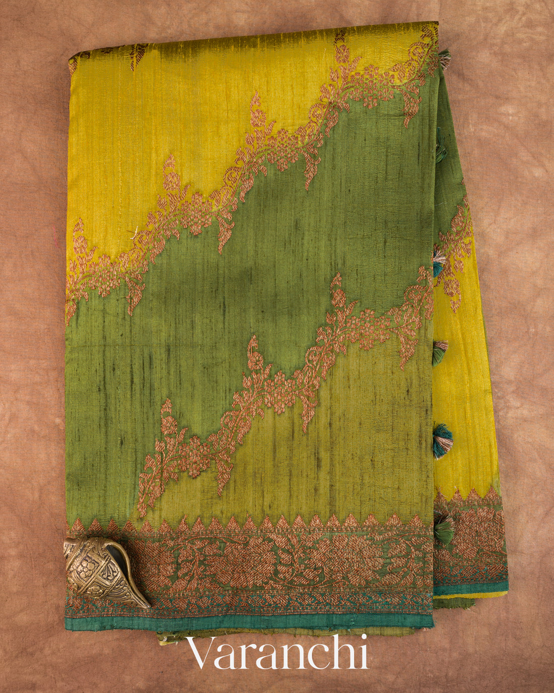 Olive Green Tricolour Rangkaat Pure Raw Silk Handloom Saree