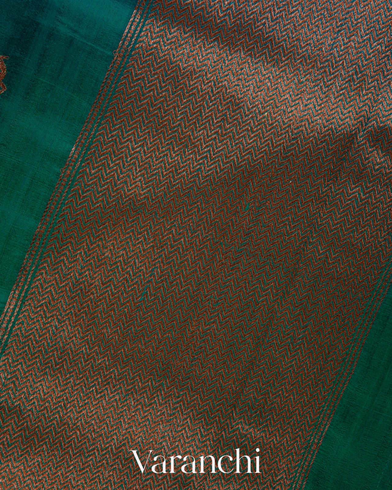 Peacock Green Ombre-Dyed Pure Raw Silk Handloom Saree