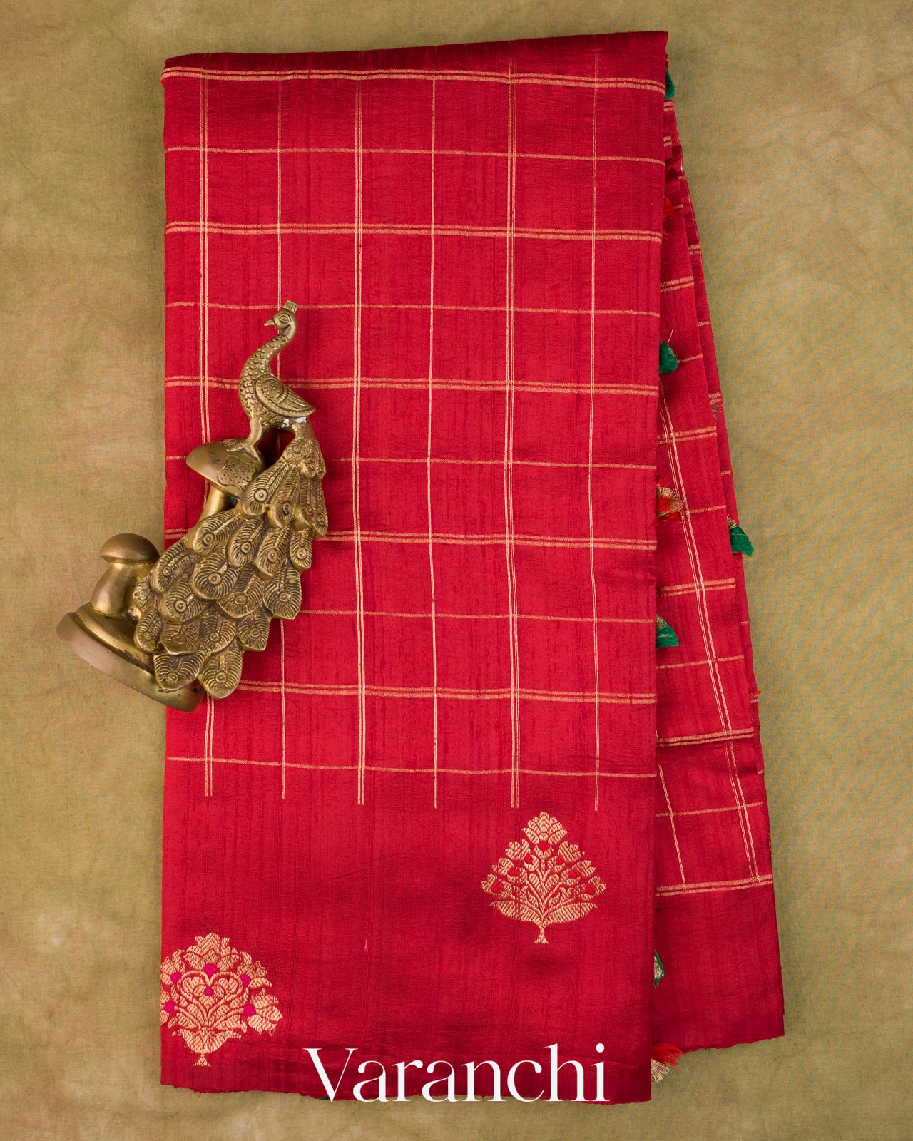 Crimson Red Checkered Pure Raw Silk Handloom Saree