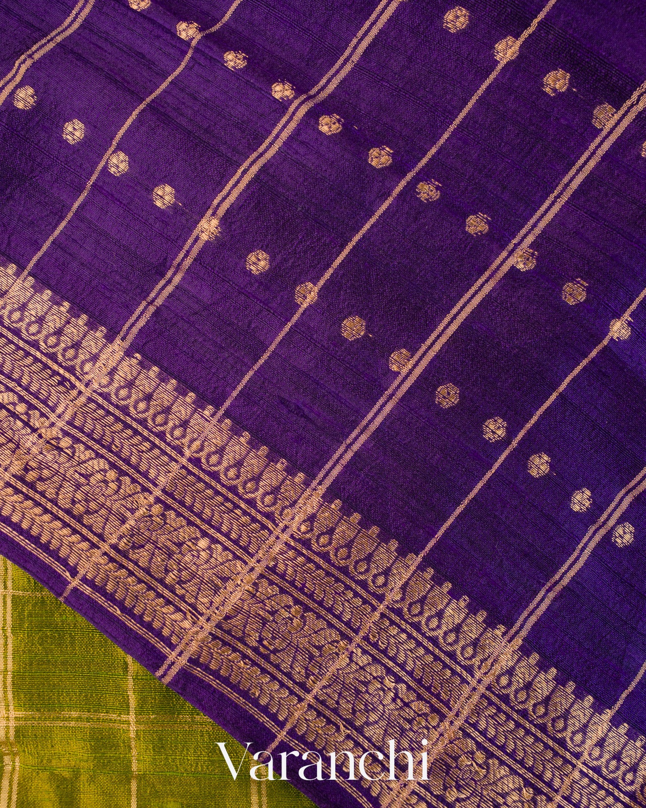Parrot Green Checkered Pure Raw Silk Handloom Saree