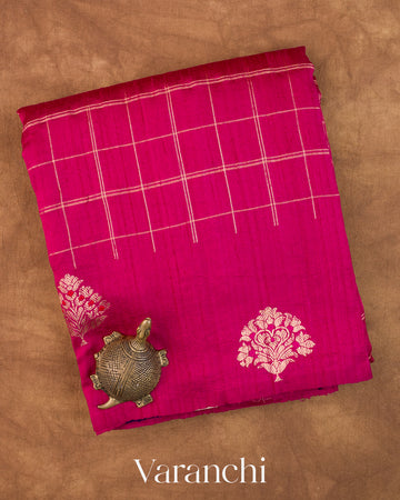 Rani Pink Checkered Pure Raw Silk Handloom Saree