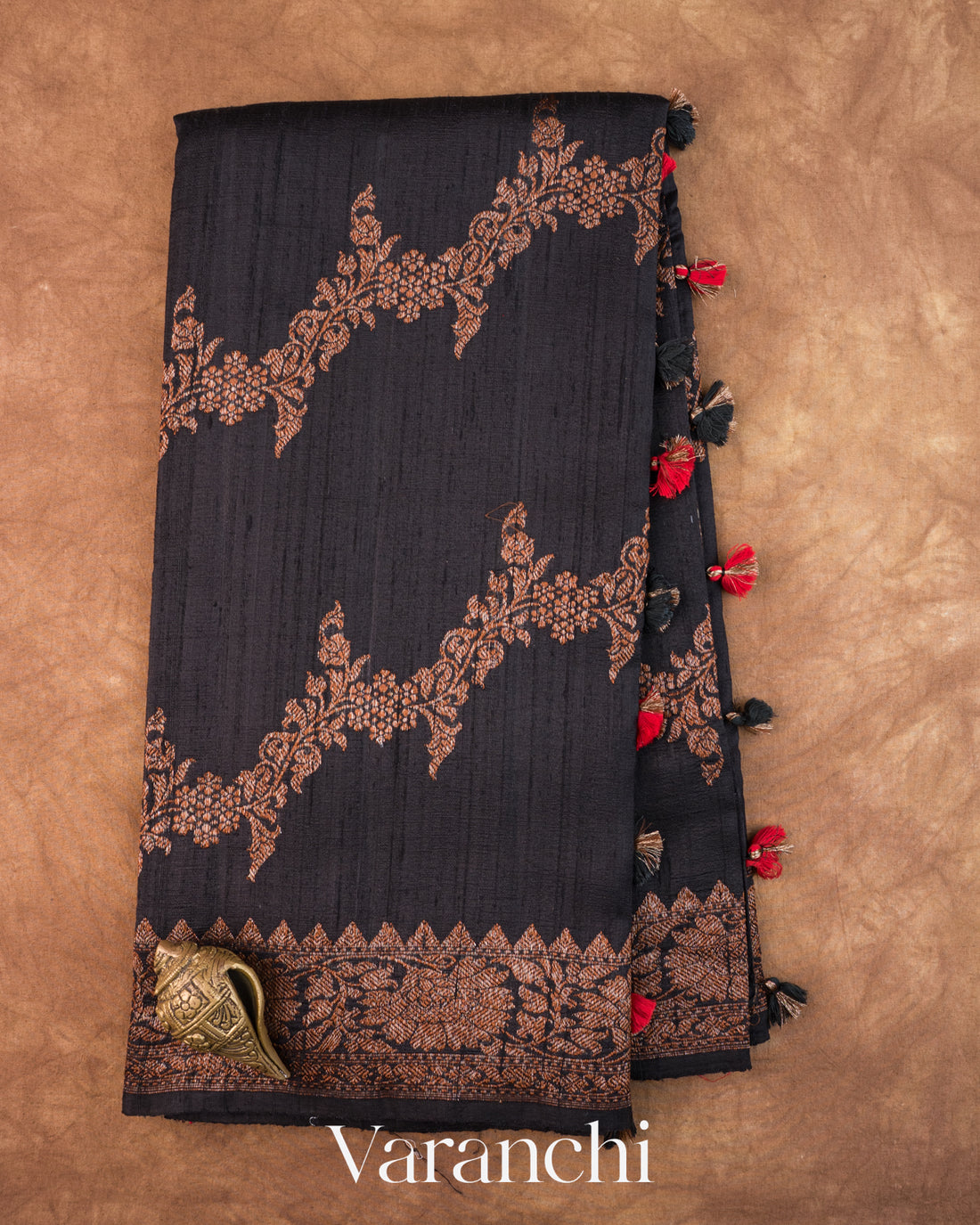 Jet Black Lehariya Pure Raw Silk Handloom Saree